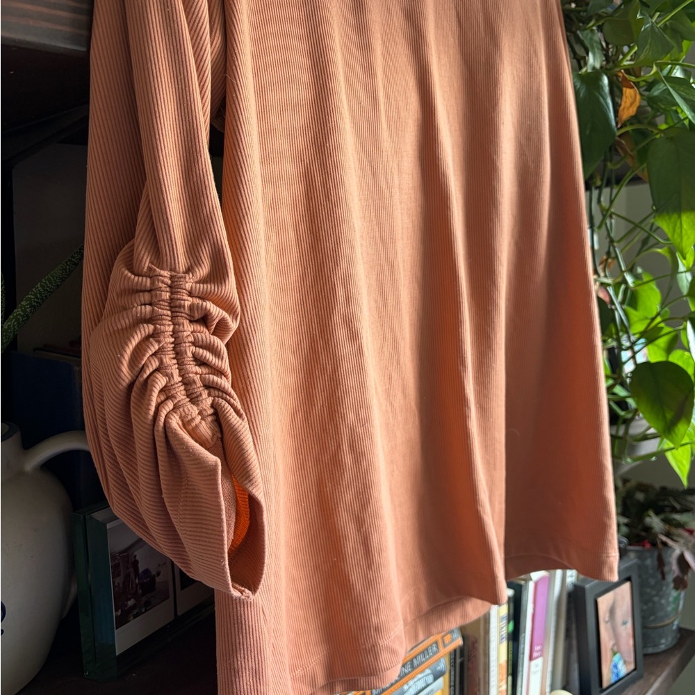 Columbia Ribbed Long Sleeve Top - Picture 4 of 6